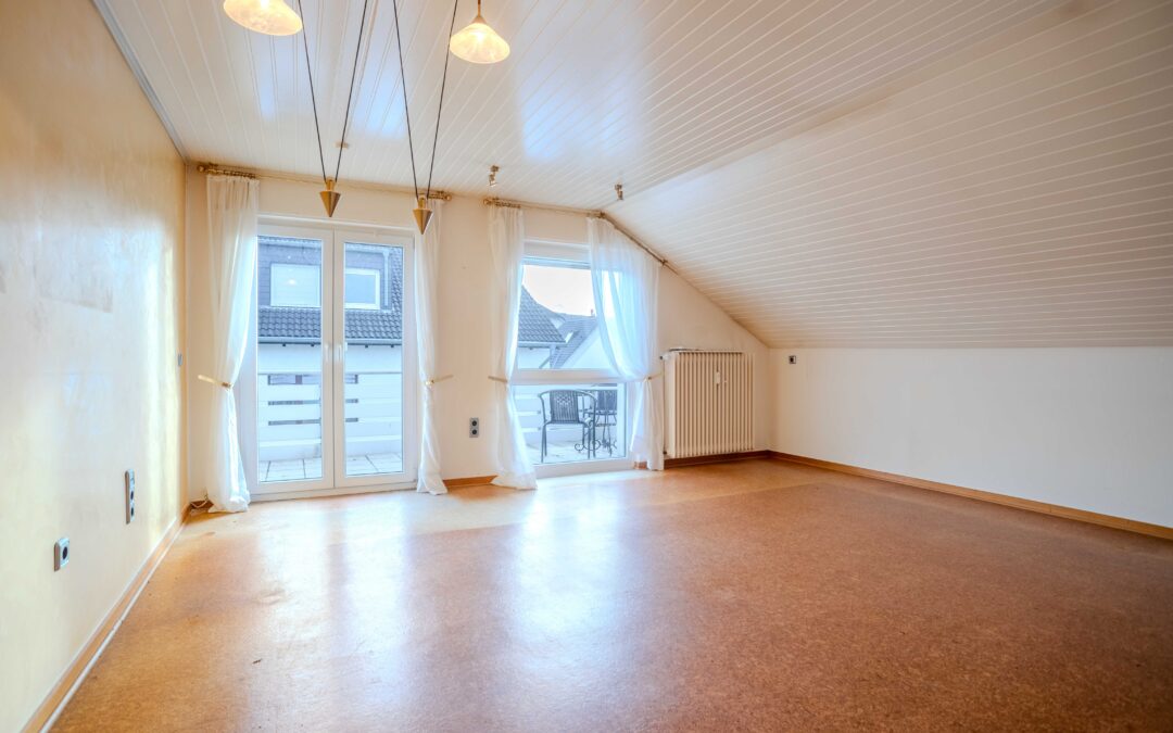 Eigentumswohnung in Schwerte-Ergste – Dachgeschoss mit Balkon & Garage